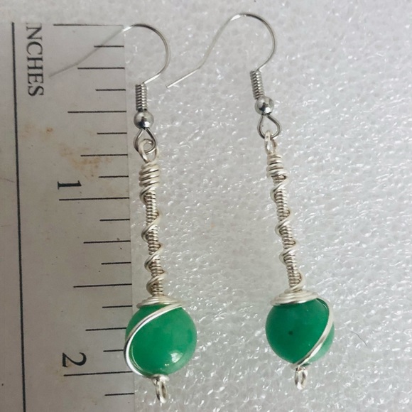 Green aventurine wire wrap gemstone bead dangle earrings handmade 2” silver - Picture 3 of 6